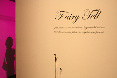 výstava Fairy Tell